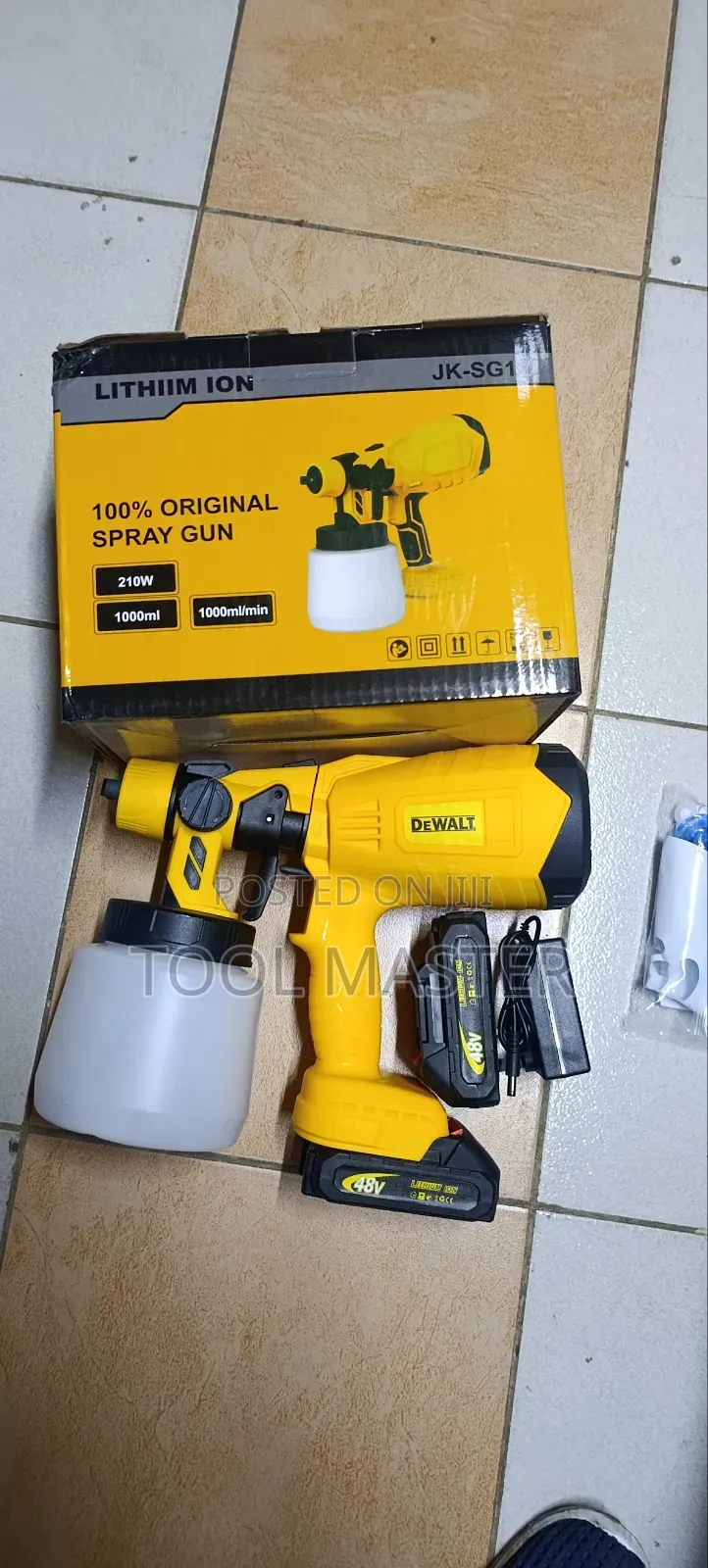 Dewalt Cordless Rechargeable Spray Paint/48v 2batteries Spray Paint