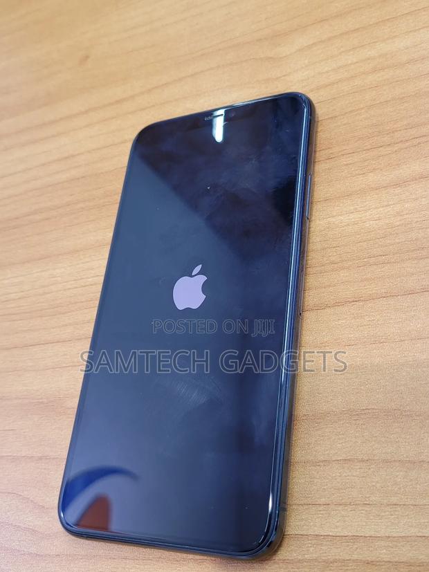 Apple iPhone 11 Pro Max 512 GB Gray - thumbnail 3