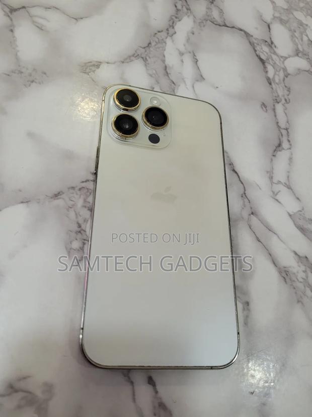 Apple iPhone 14 Pro Max 256 GB Gold - thumbnail 3