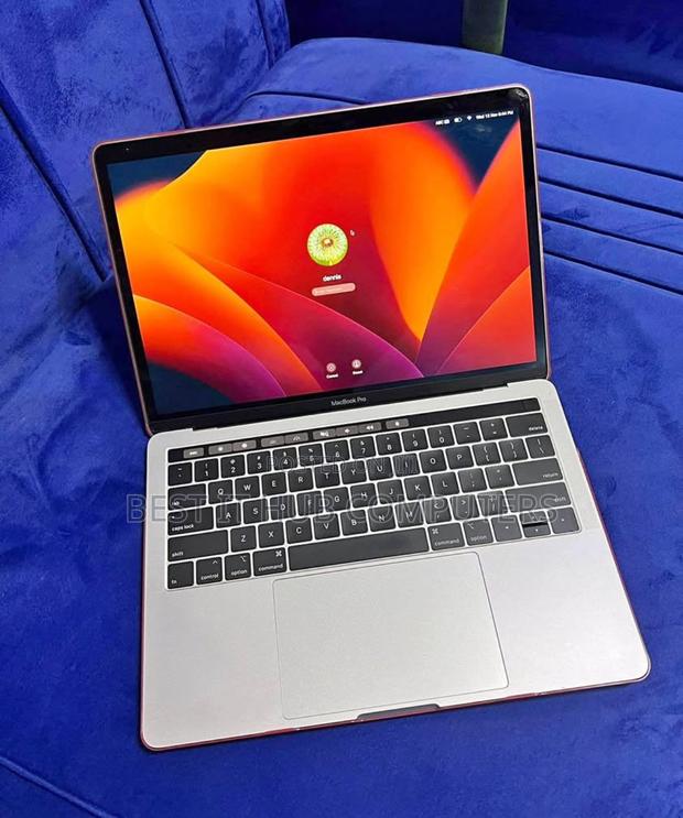 Laptop Apple MacBook Pro 2018 32GB Intel Core i7 SSD 1T - thumbnail 3