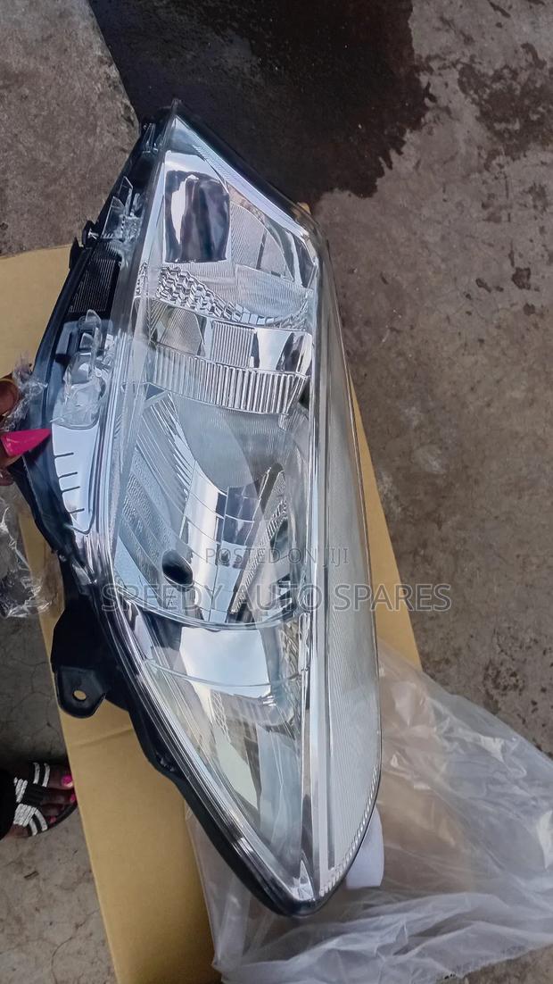 Headlamp Vitz 2014 /2015-2018 Non Xenon - main view