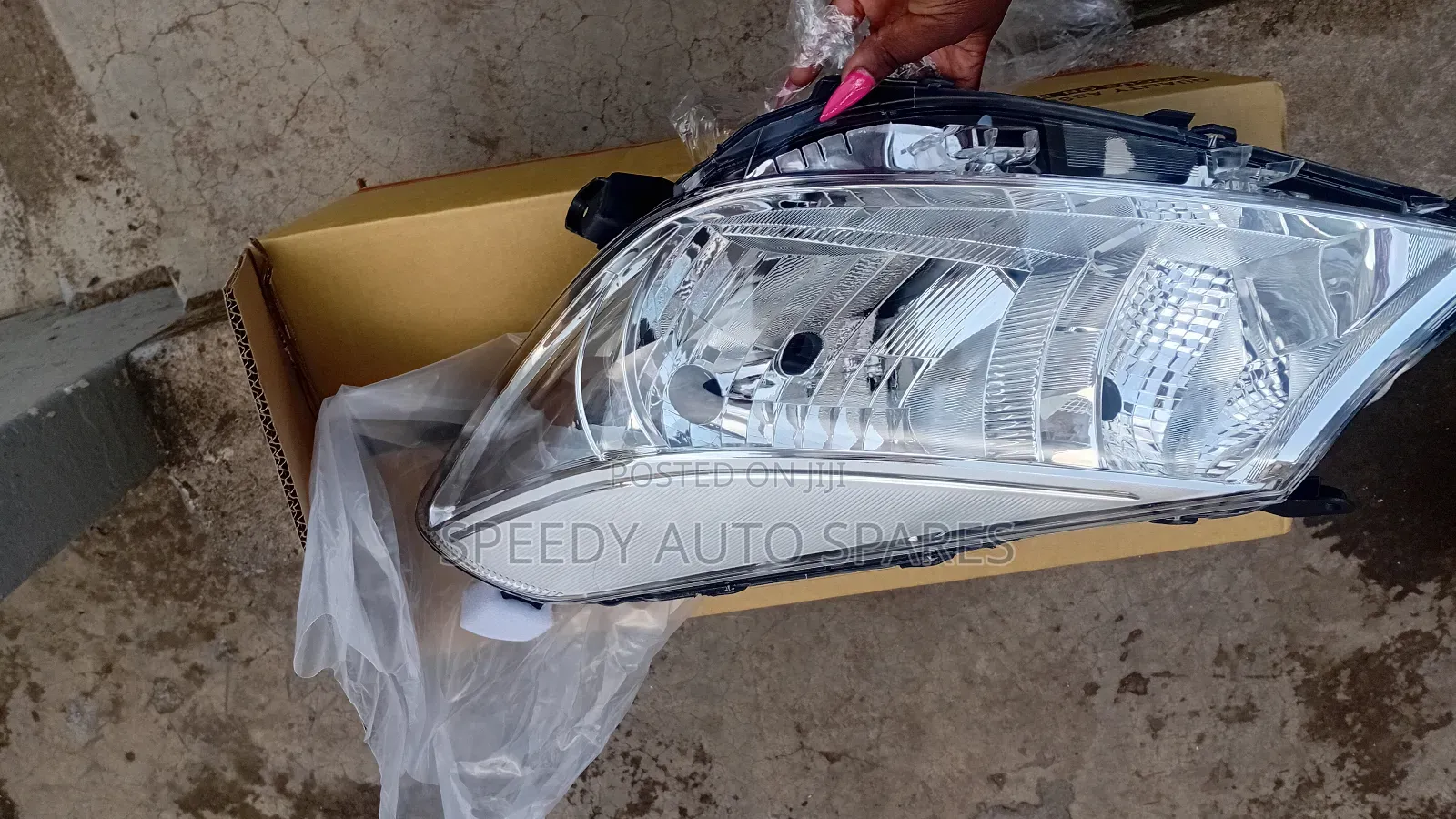 Headlamp Vitz 2014 /2015-2018 Non Xenon