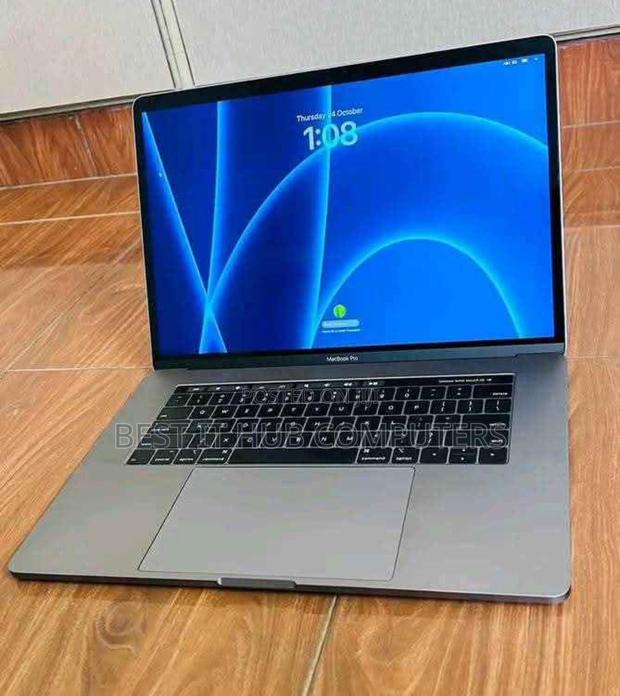 Laptop Apple MacBook Pro 2019 16GB Intel Core i7 SSD 512GB - thumbnail 3