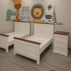 Wooden Solid 3*6 Mahogany Beds
