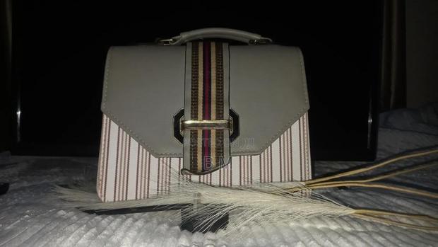 Grey Handbag - thumbnail 4