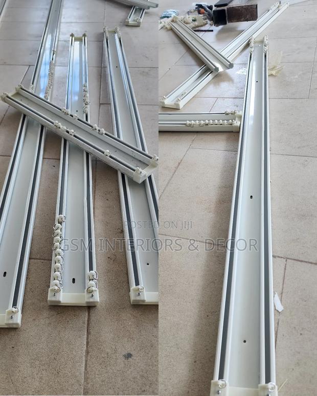 Qluminium.Curtain Rails for Metalic Hooks - main view