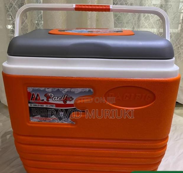 Pacific Cooler Box 
4.5 LTRS