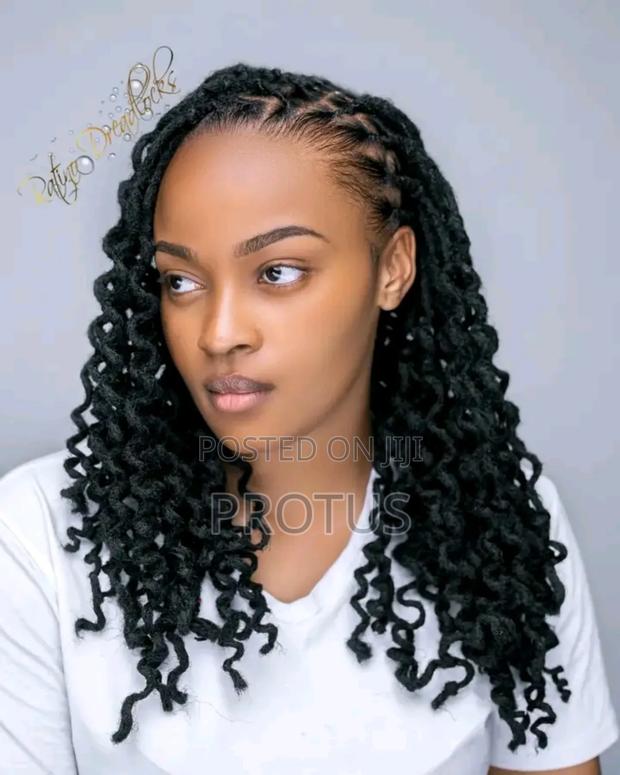 Royal Dreadlocks Lodge - main view