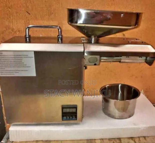 Well Performing Brand New Oil Press Machine