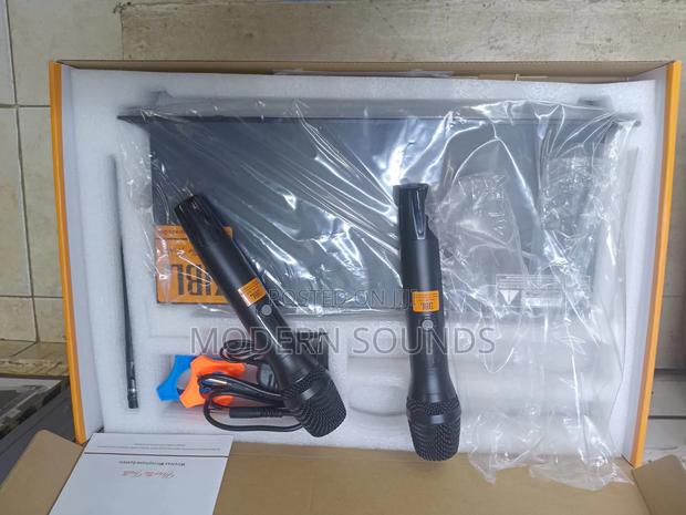 JBL Wireless Microphone - main view