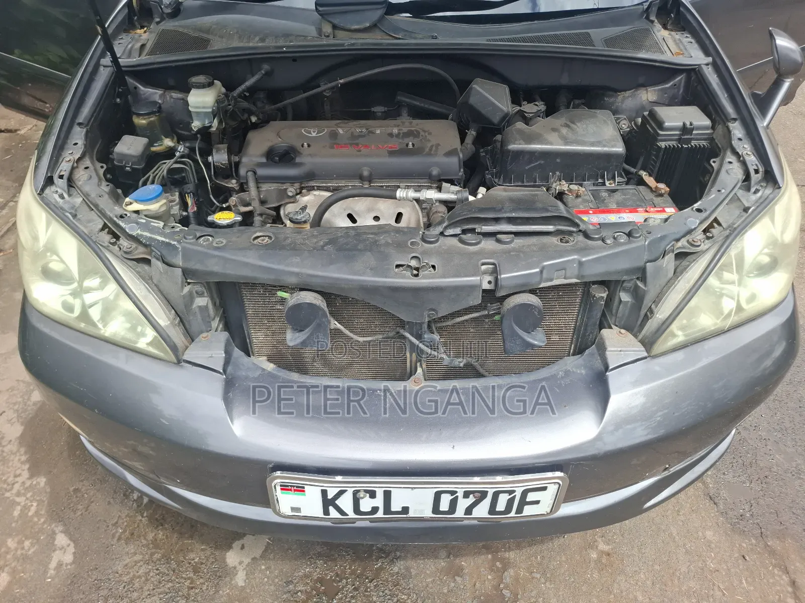 Toyota Harrier 2.4 2011 Gray