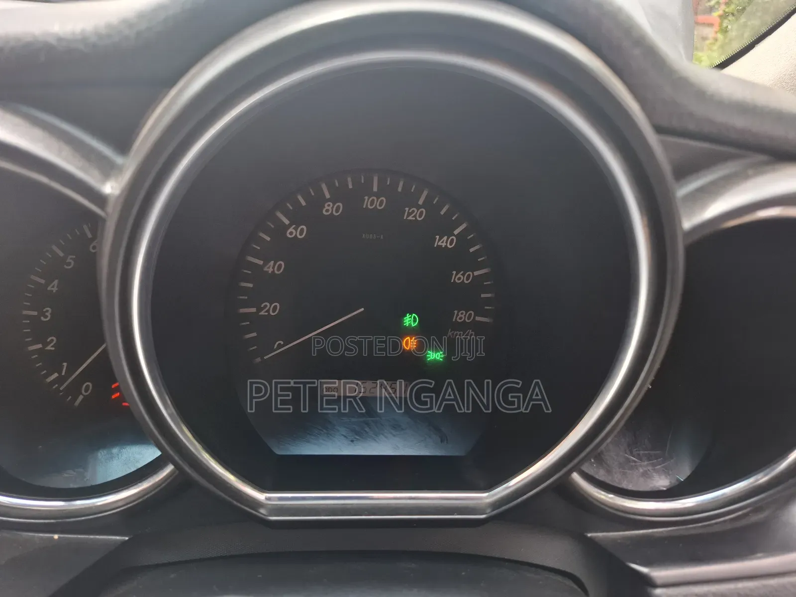 Toyota Harrier 2.4 2011 Gray