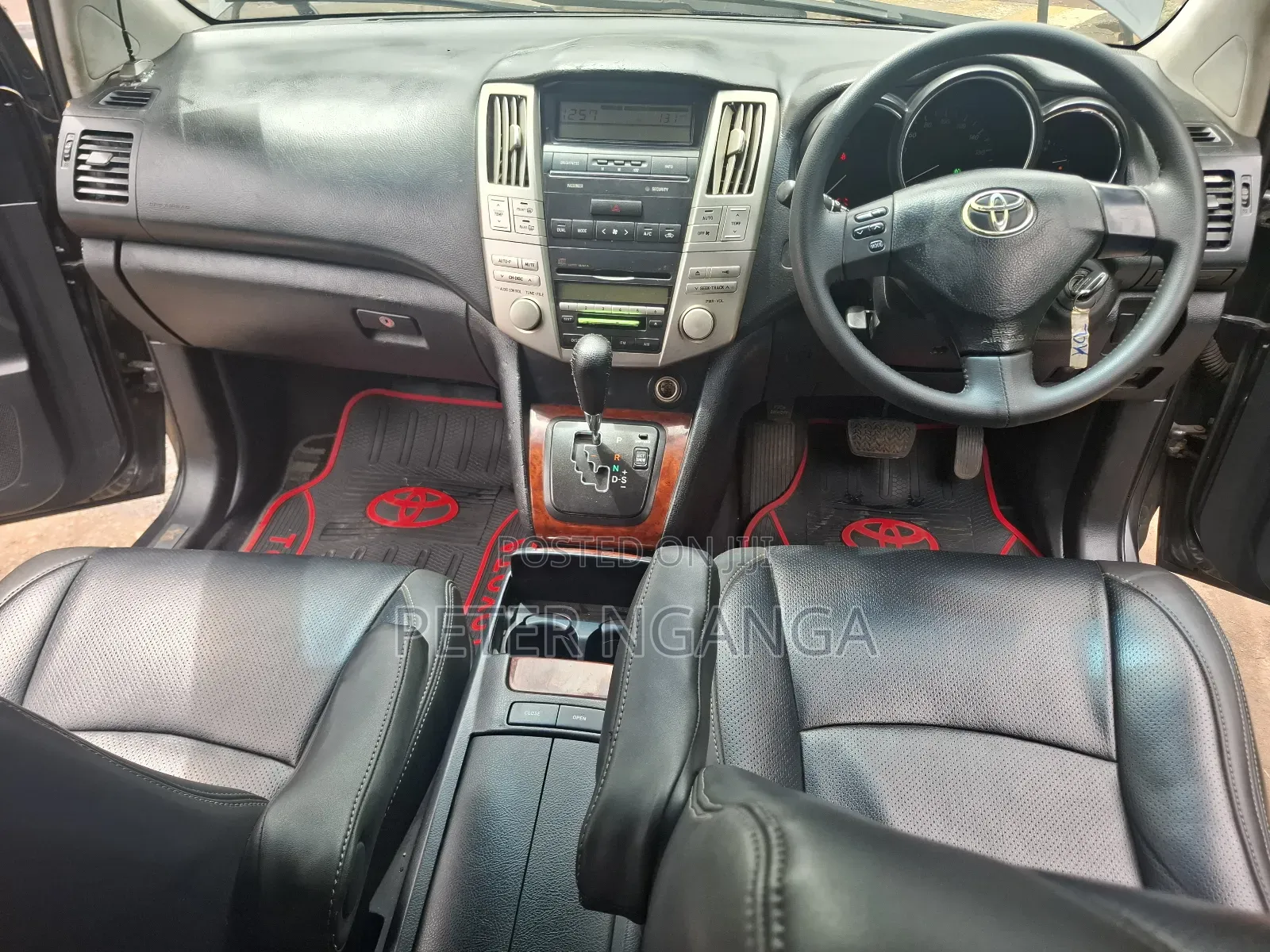 Toyota Harrier 2.4 2011 Gray