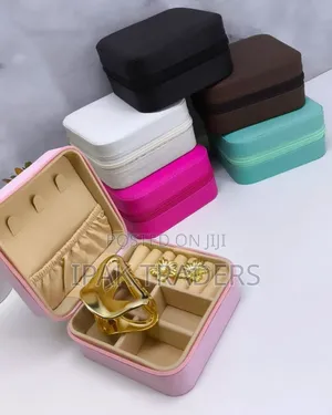 *Portable Jewelry Travel Case Organizer/ Portable Mini Storage Boxes