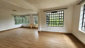 3bdrm Mansion in Rimpa for sale