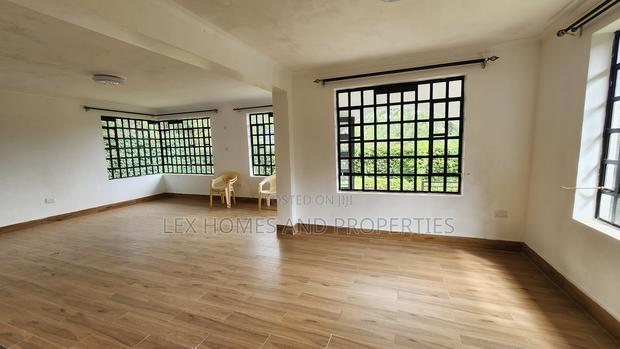 3bdrm Mansion in Rimpa for sale