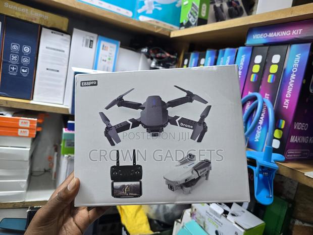 E88 Pro Rc Quadcopter Drone Camera Wifi FPV - thumbnail 4