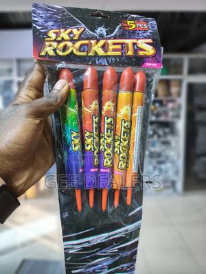 Sky Rocket Fireworks,400 Per Piece,2000 For The Packet - thumbnail 2