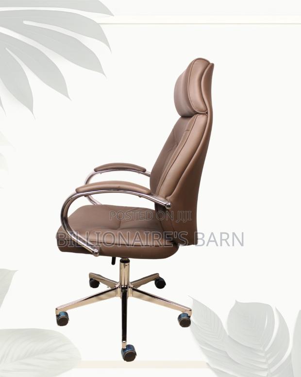 Brown Executive Office Chair | Firm Support With a Soft Landing Seat - thumbnail 4