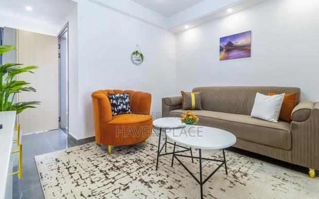 Luxurious Studio and 1 Bedroom Airbnb Unit Available - thumbnail 3