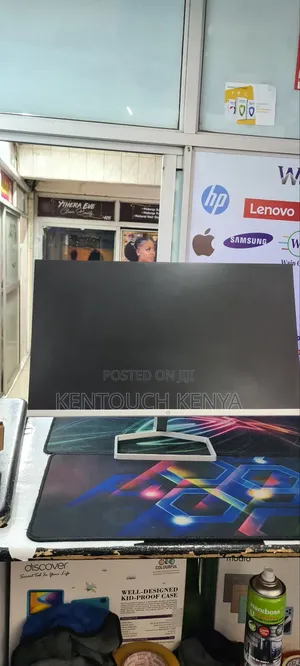 Monitor M24f 23.8 Inch
