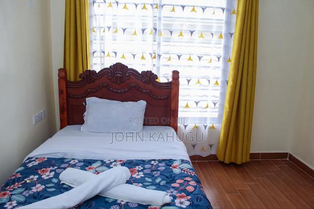 3 Bedroom Cozy Airbnb - thumbnail 8