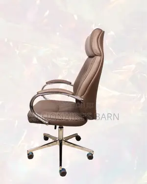 Brown Executive Office Chair | Boardroom-Ready Style Without the Drama