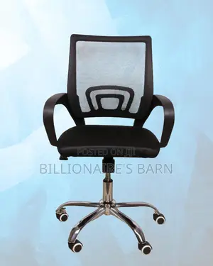 Black Compact Ergonomic Chair |Boardroom-Ready Style Without the Drama