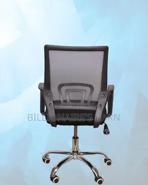 Black Compact Ergonomic Chair |Boardroom-Ready Style Without the Drama
