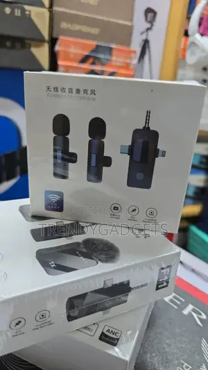 3-in-1 Wireless Microphone for iPhone Type-C Camera