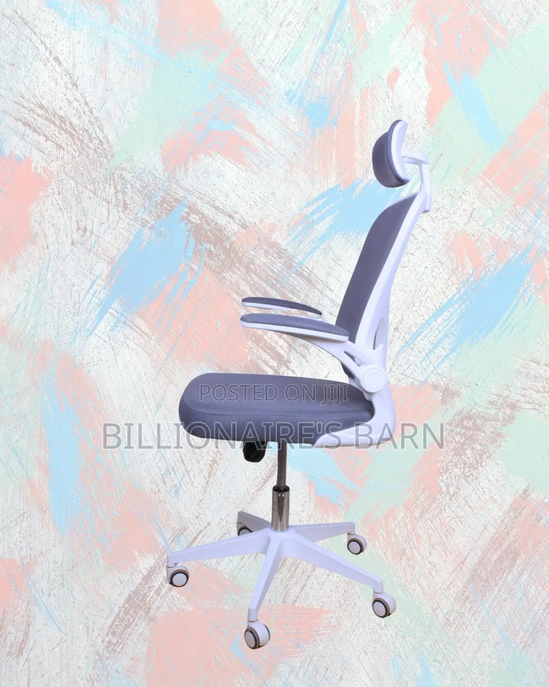 White Ergonomic Mesh Chair | Boardroom-Ready Style Without the Drama