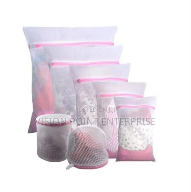 6 in 1 Reusable Mesh Laundry Pouch - main view