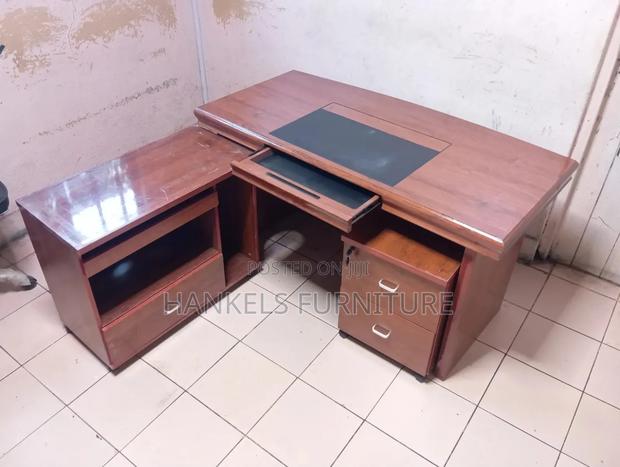 Executive L-Shape Office Desk – Spacious Modern