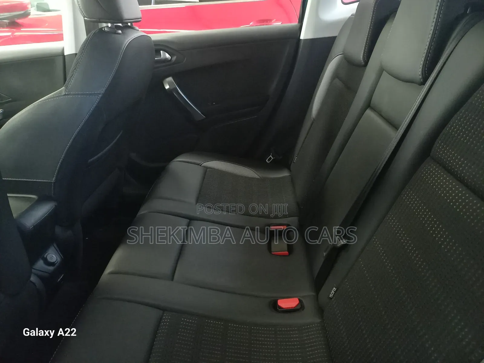 Peugeot 2008 2019 Green