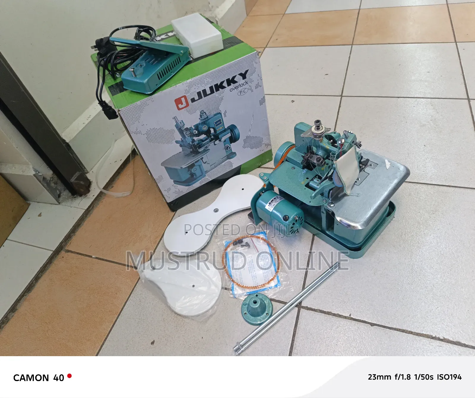 Jukky Overlock Sewing Machine
