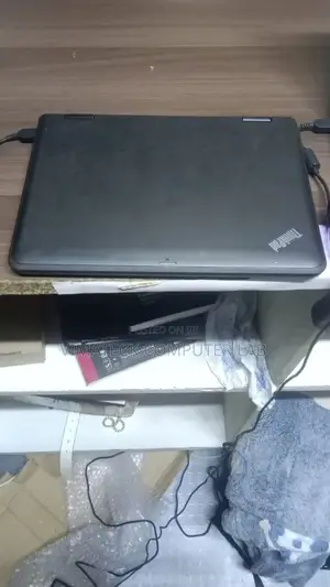 Laptop Lenovo Yoga 11e 4GB Intel Core i5 SSD 128GB