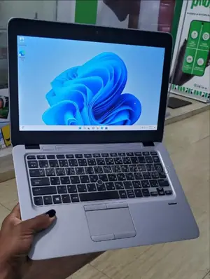 Laptop HP EliteBook 840 G3 8GB Intel Core I5 SSD 256GB
