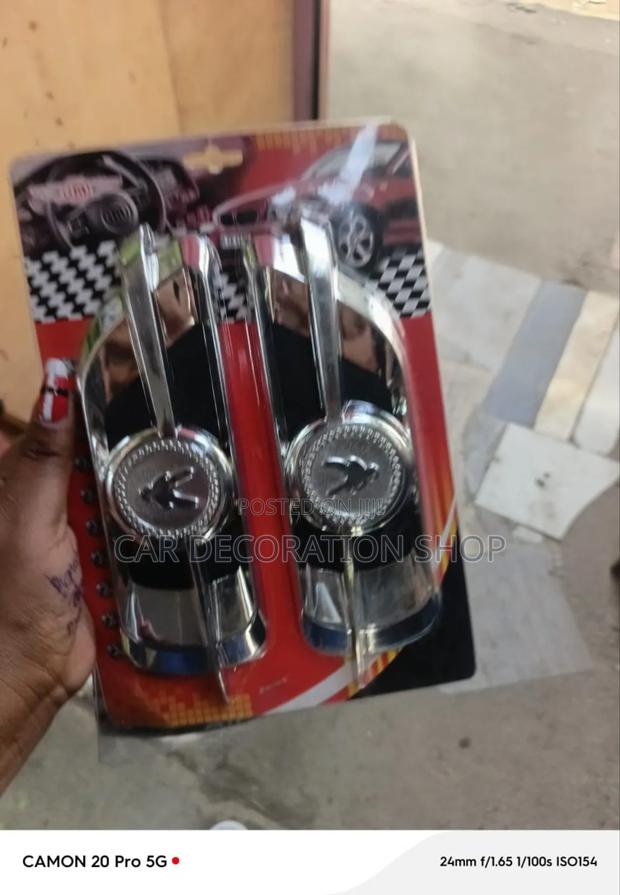 2pcs Universal Stick on Side Air Vent Decor - thumbnail 2