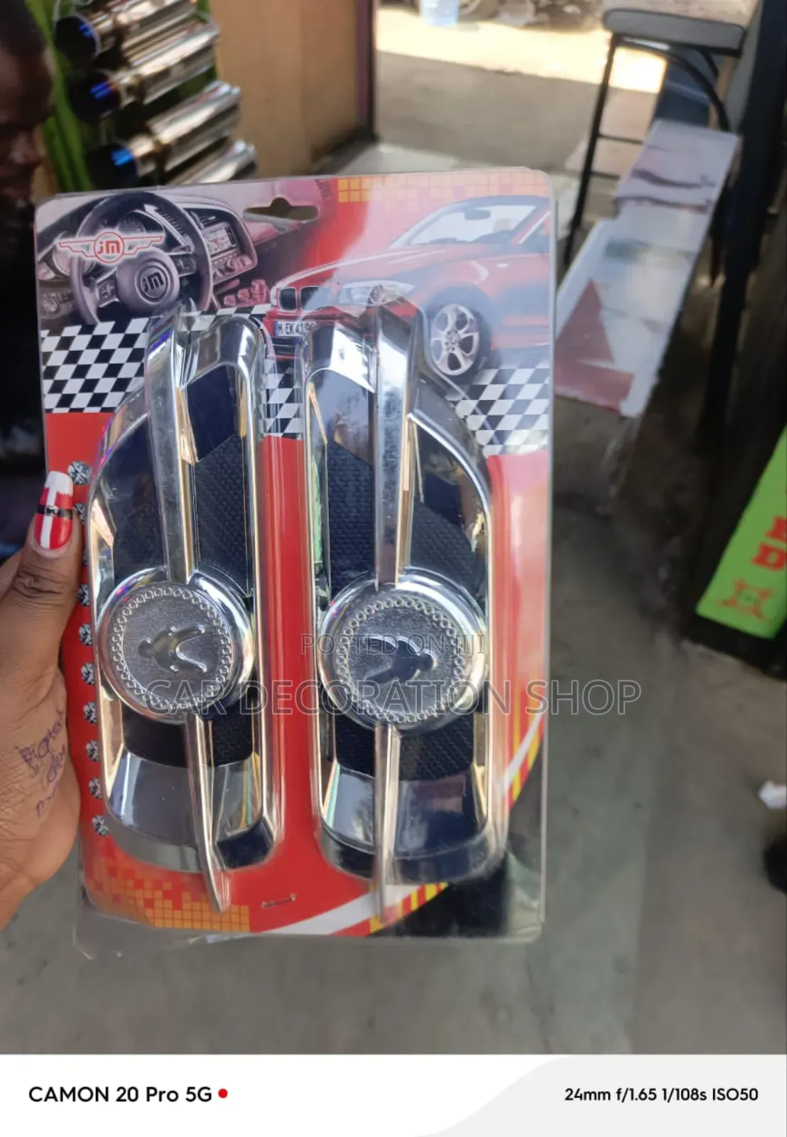 2pcs Universal Stick on Side Air Vent Decor