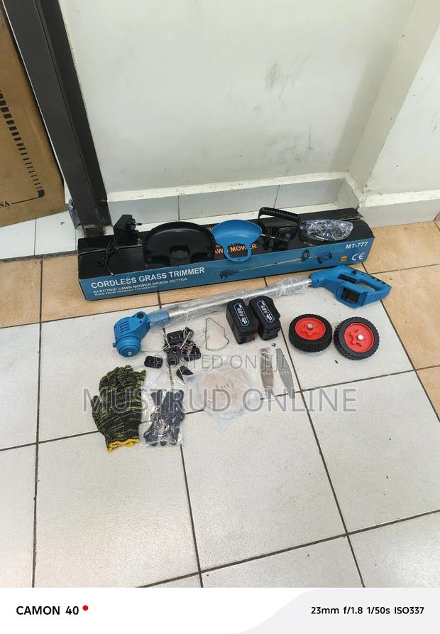 Cordless Grass Cutter/ Brush Cutter - thumbnail 2