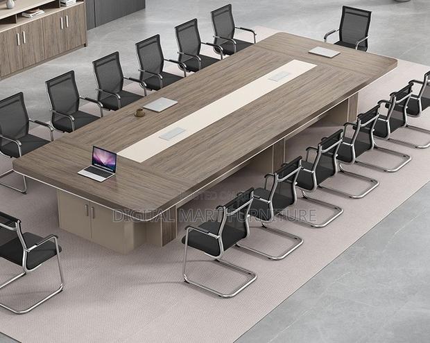 Brown 3m Office Desk for Meetings - main view