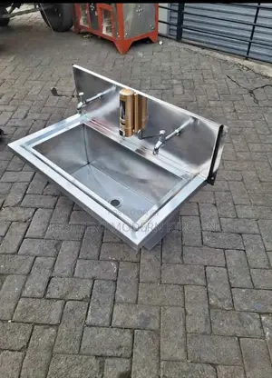 Heavy Duty Stainless Steel Theatre Scrub Sink