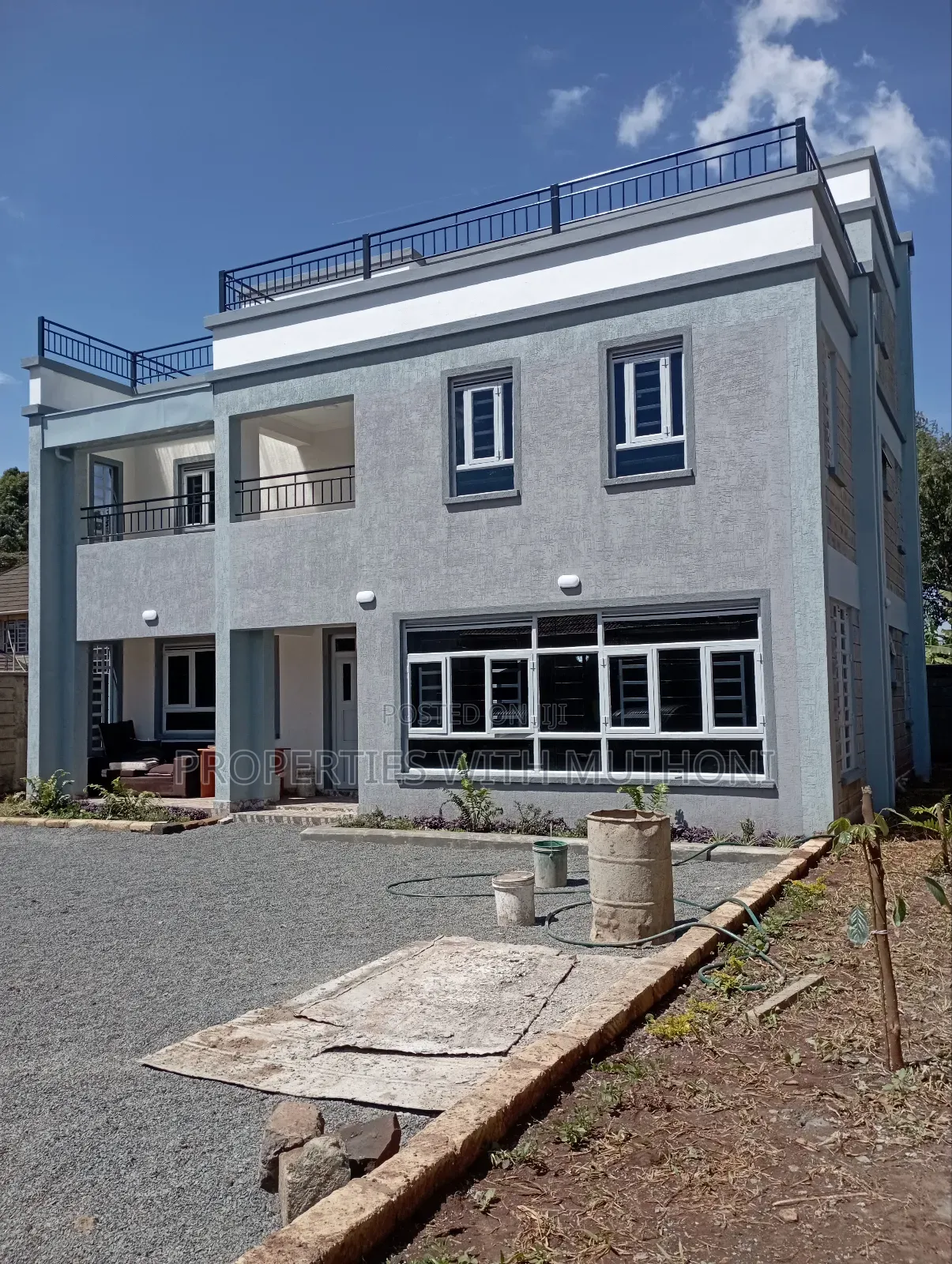 6bdrm Mansion in Musa Gitau, Thogoto for sale