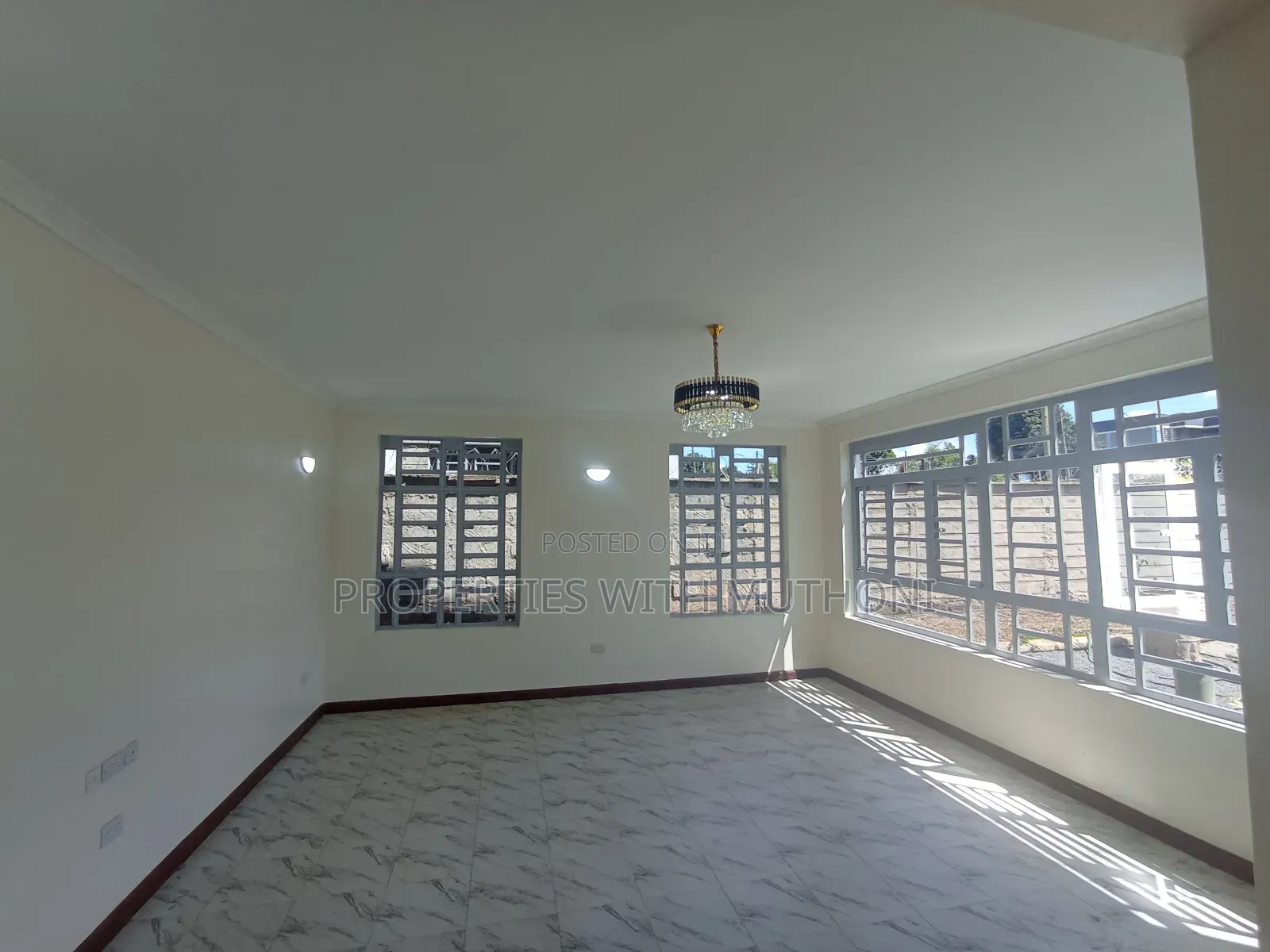 6bdrm Mansion in Musa Gitau, Thogoto for sale