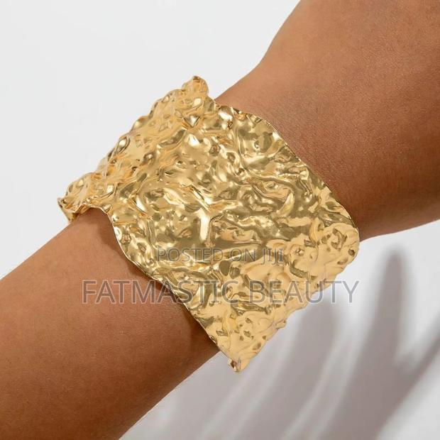Gold Stylish Bangles Women - thumbnail 4