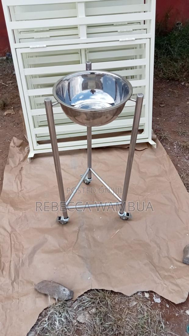 Kick Bucket - main view