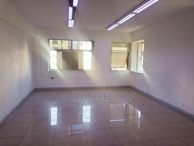 Office to Let - main view