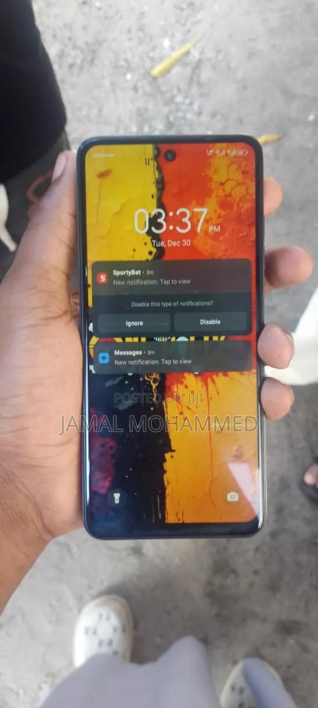 Tecno Spark 20 256 GB Blue - main view