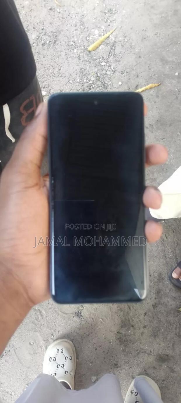 Tecno Spark 20 256 GB Blue - thumbnail 2