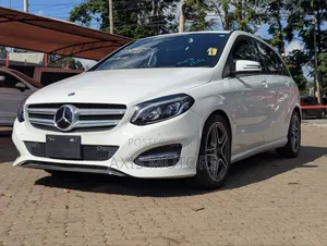 Mercedes-Benz B-Class B180 Petrol 2018 White